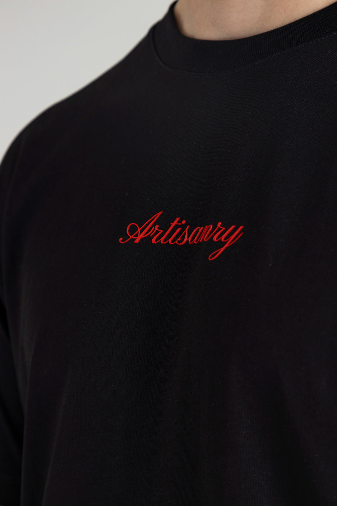 Camiseta Regular Fit Negra (Artisanry)