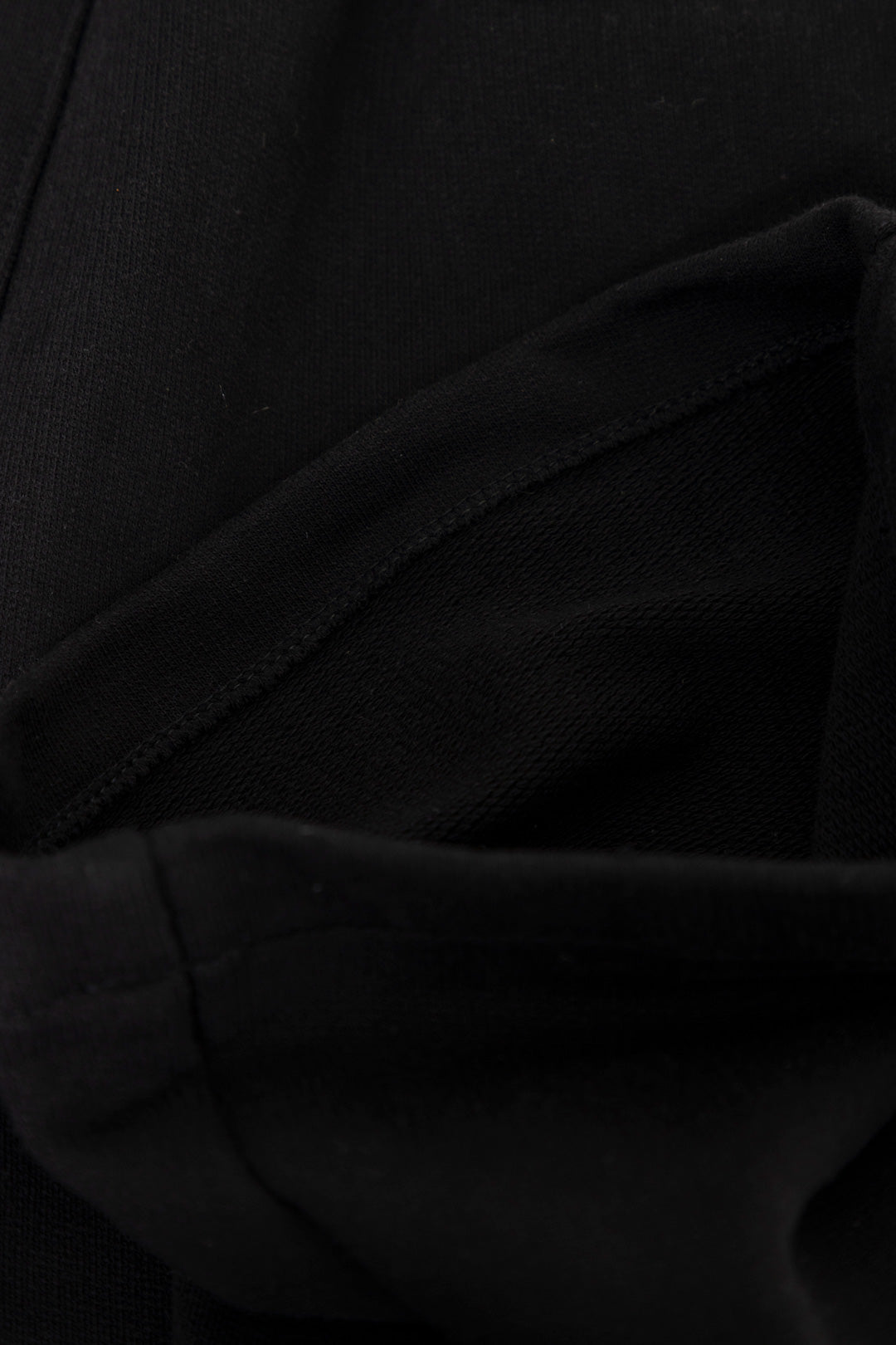 Joggers Regular Fit Negros (Artisanry)