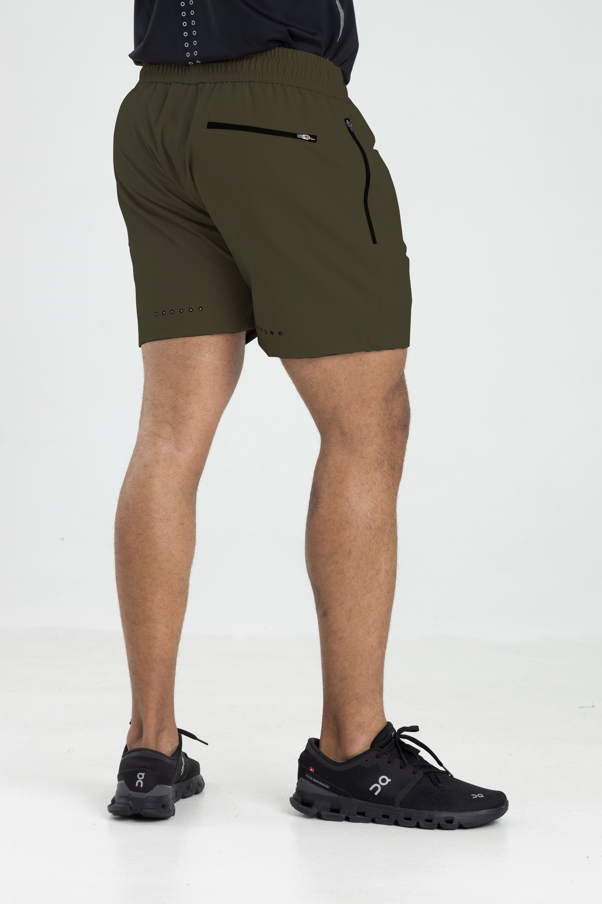 Mid-leg Shorts (Green)