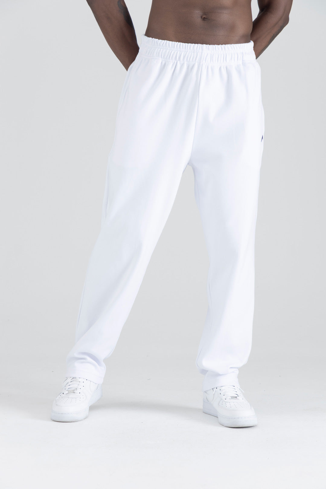 Joggers Bota Recta (Blancos)