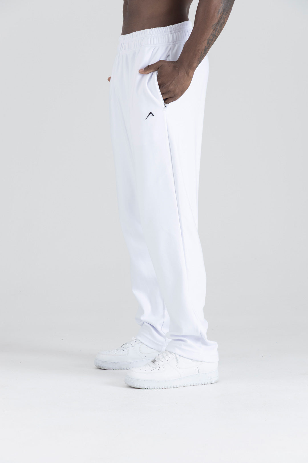 Joggers Bota Recta (Blancos)