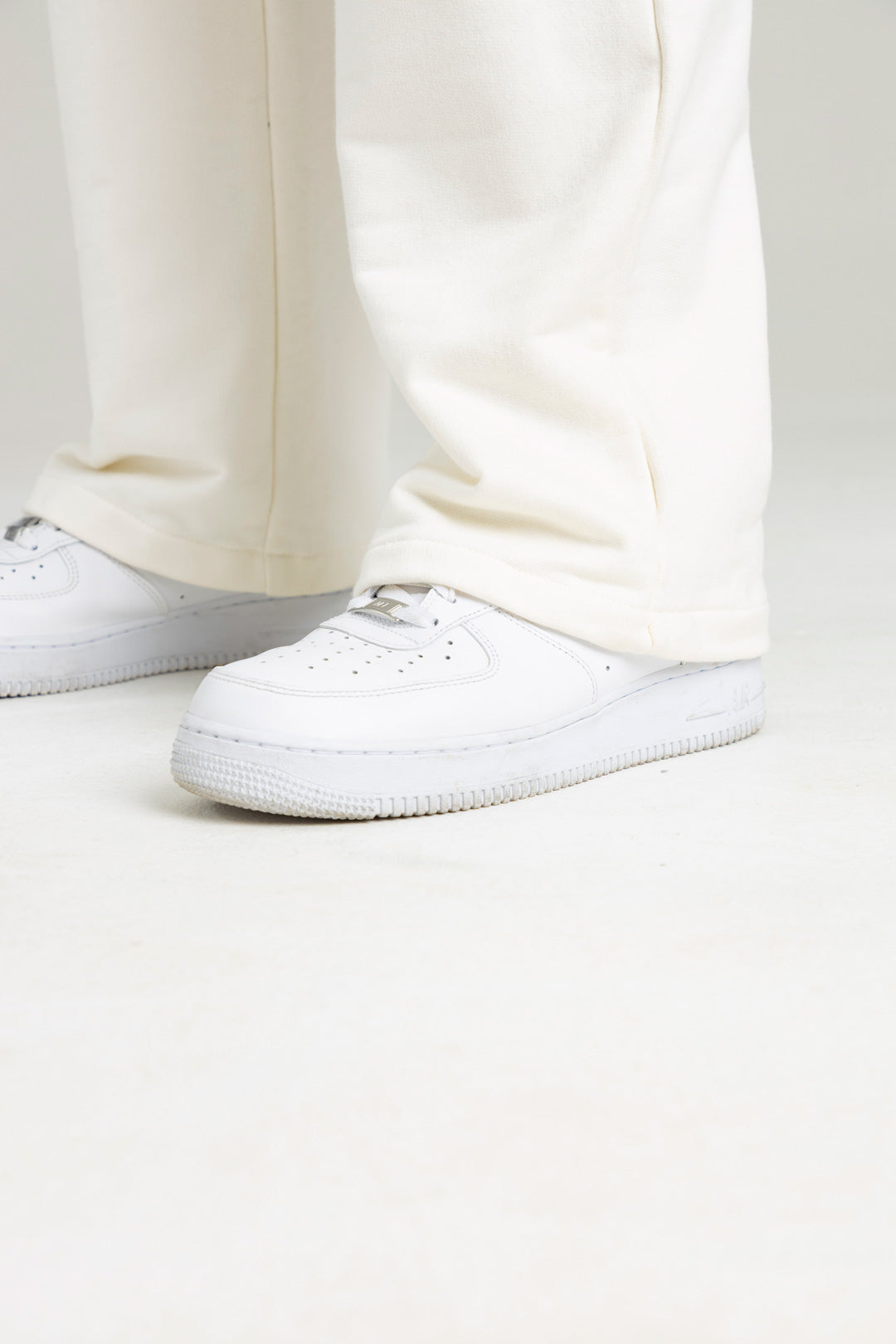 Joggers Regular Fit Natural (Artisanry)