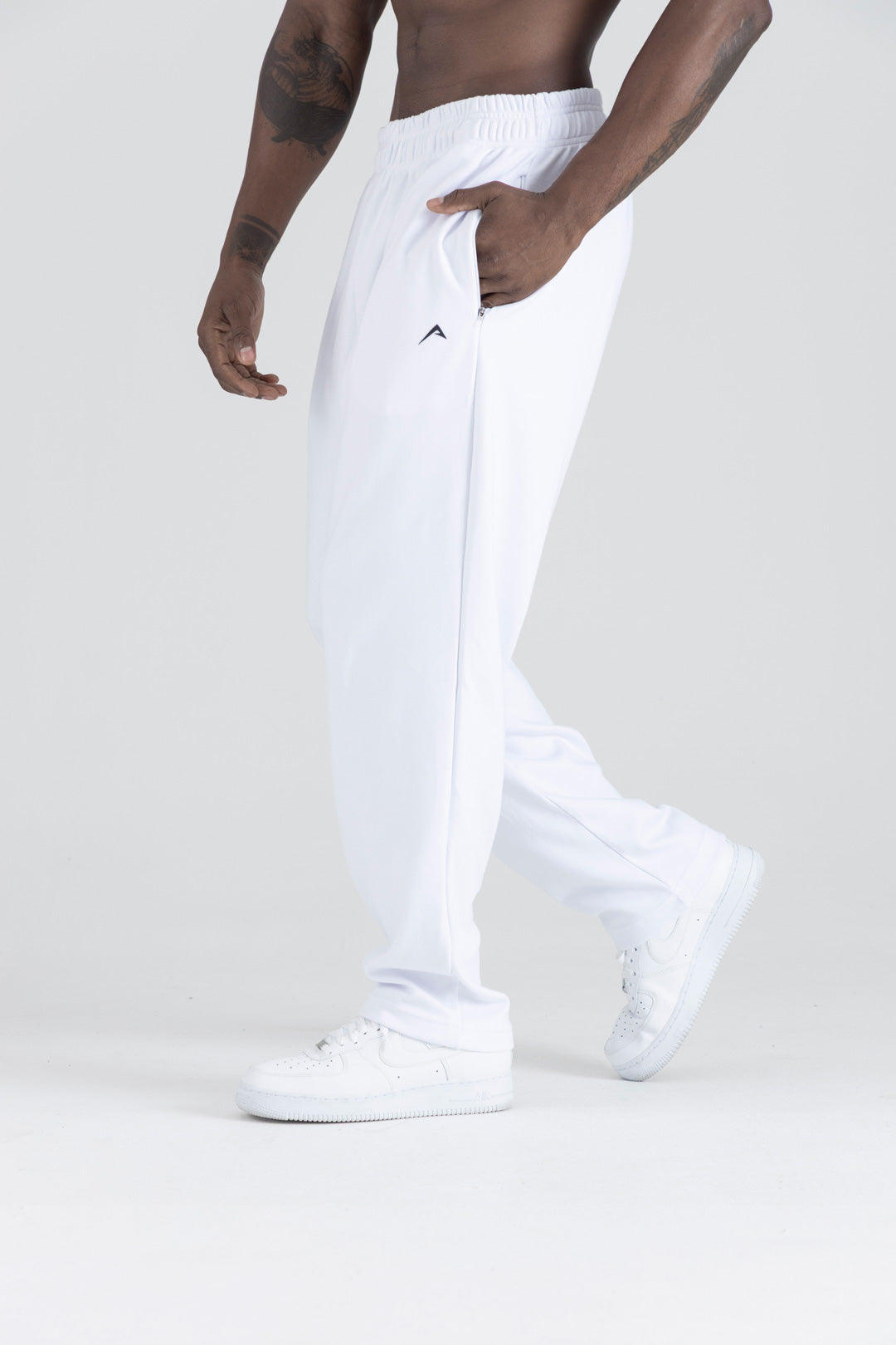 Joggers Bota Recta (Blancos)