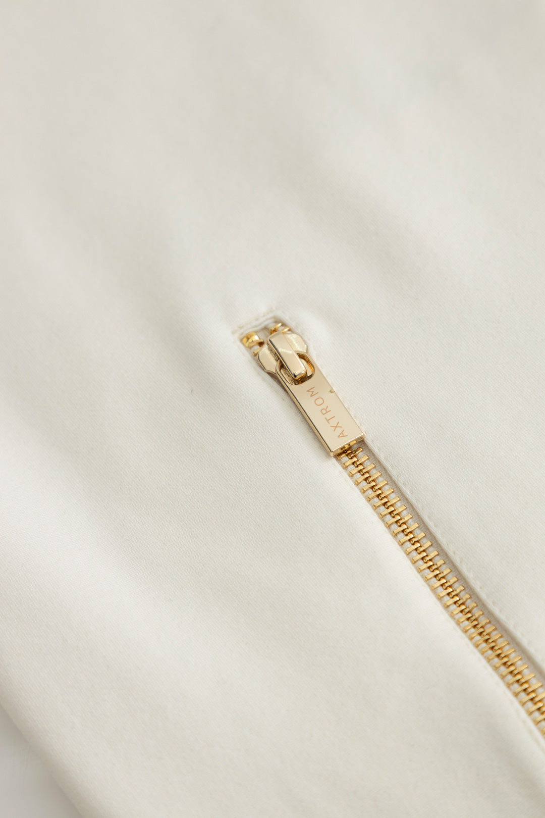 Chaqueta Estructurada (Blanca)