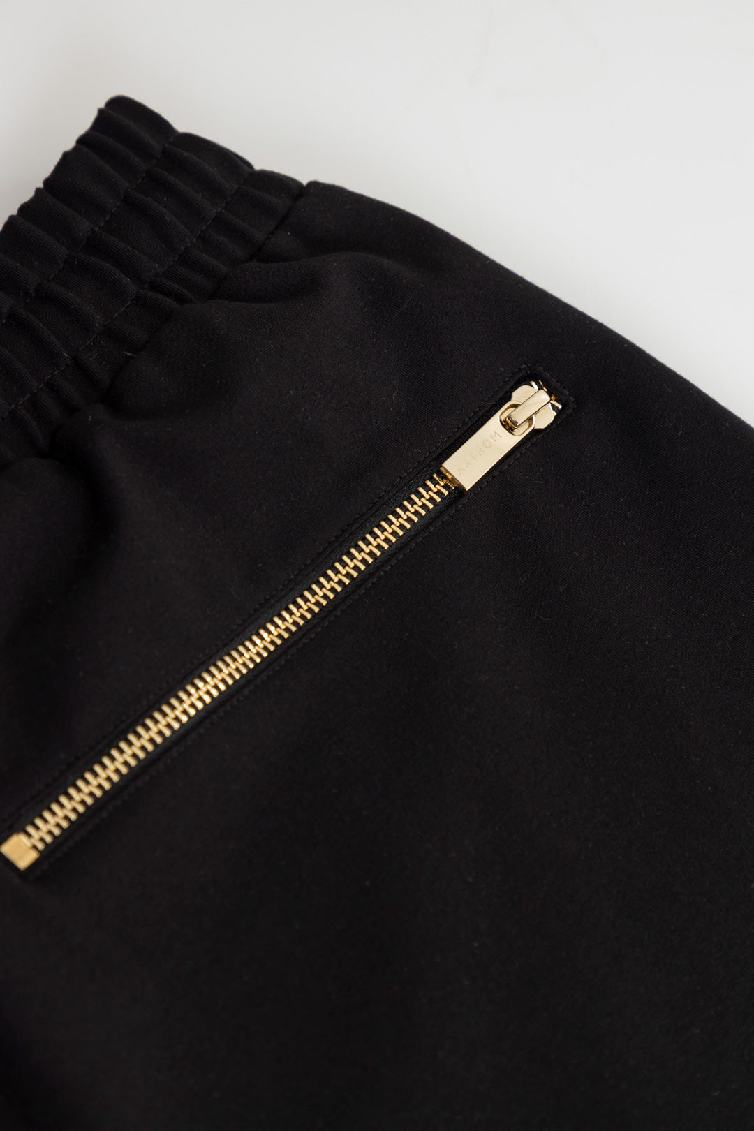 Pantalón Estructurado (Negro)